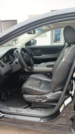 7 Seater Mazda CX9 for Hire