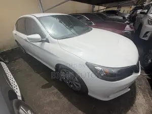 Honda Accord 2013 White