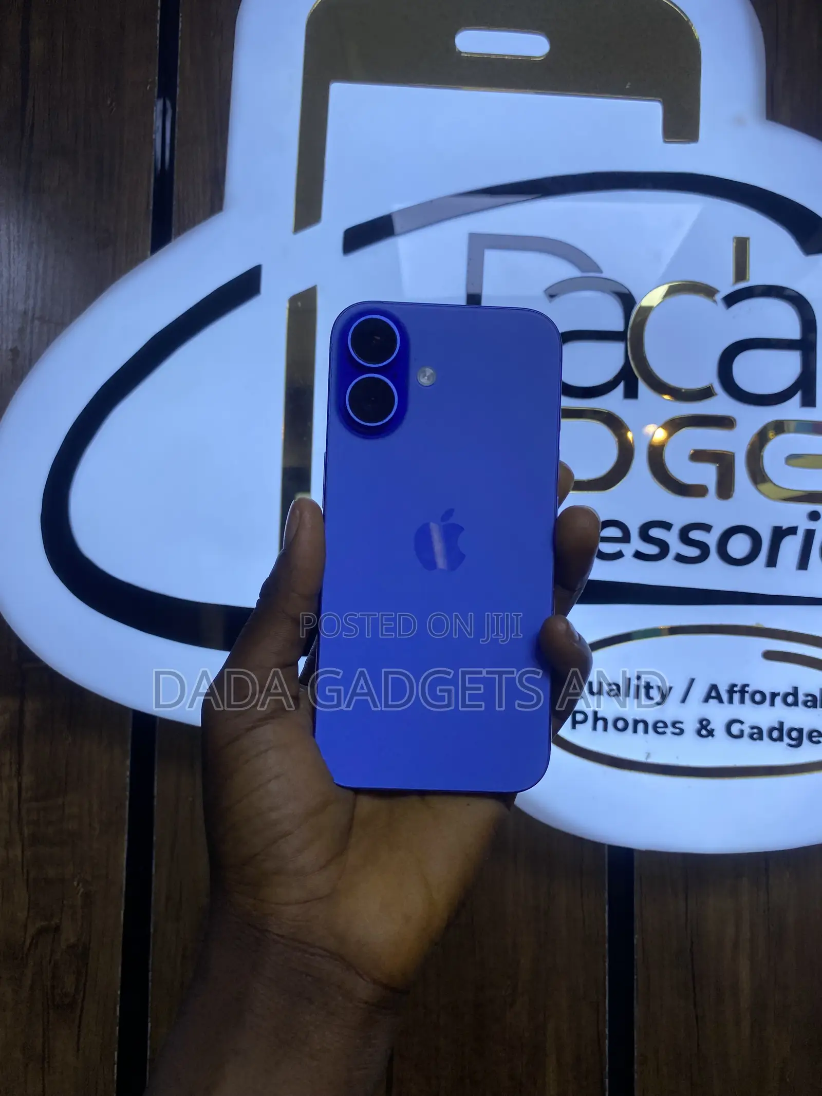 Apple iPhone 16 128 GB Blue