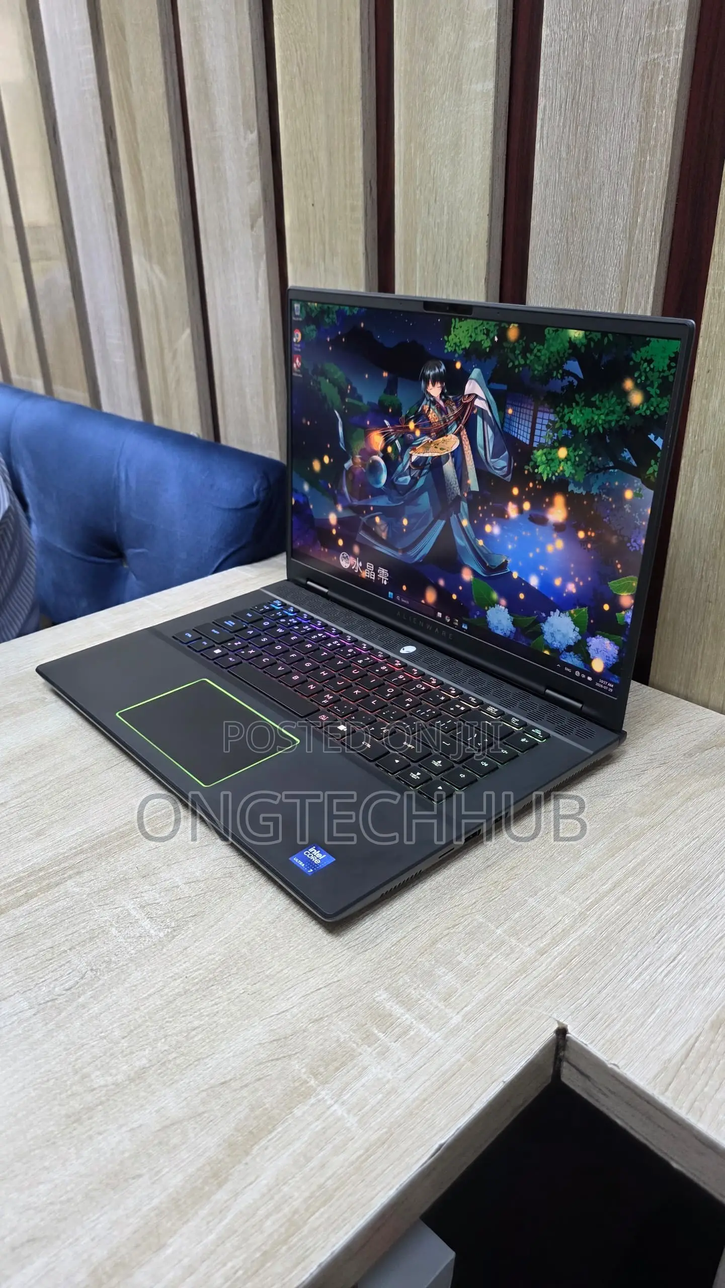 Laptop Alienware M16 R2 16GB Intel Core Ultra 7 SSD 1T