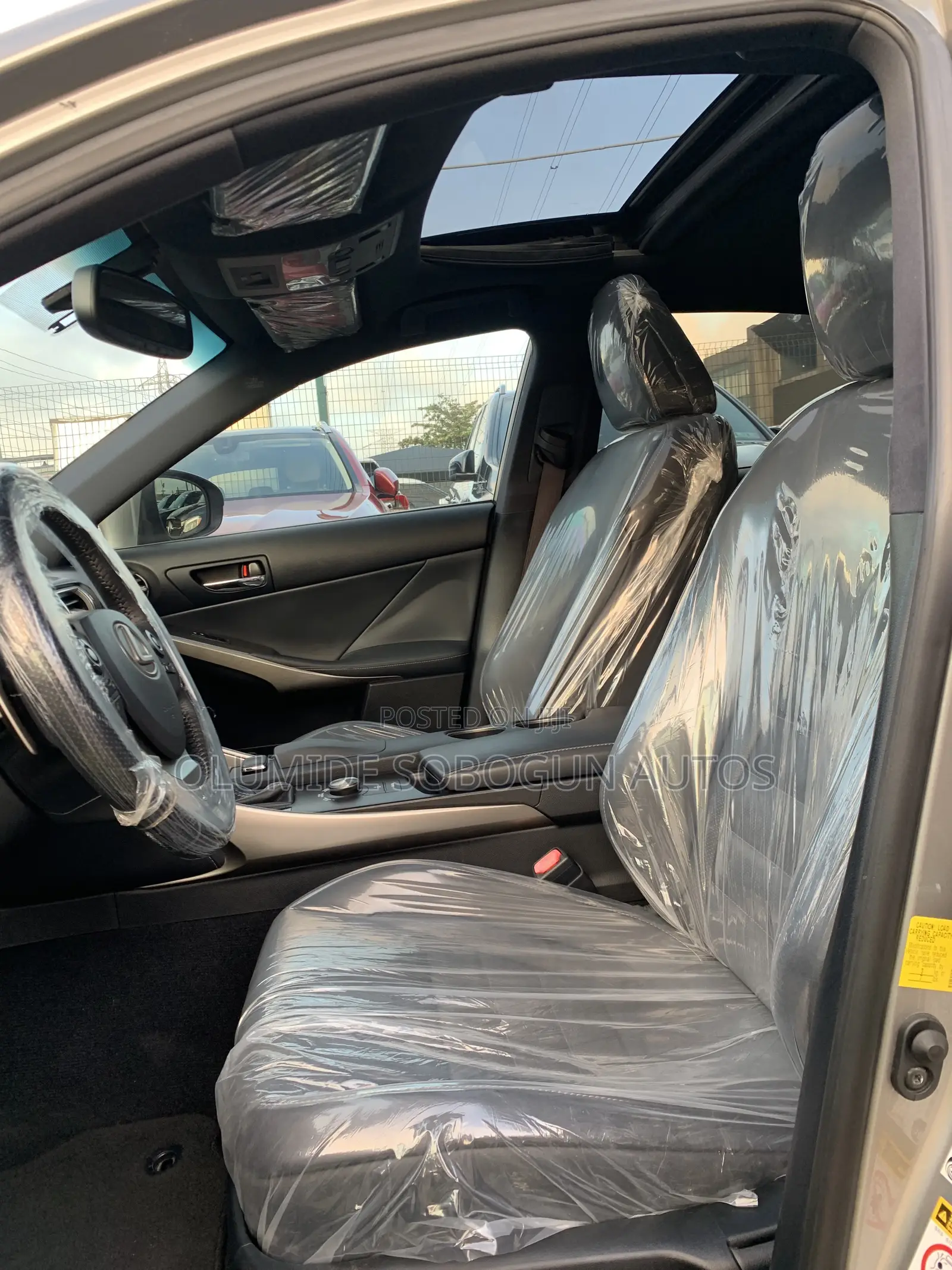 Lexus IS 250 4WD 2015 Gold