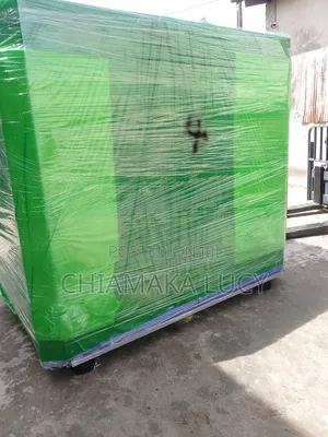 Automatic Pet Bottle Blowing Machine