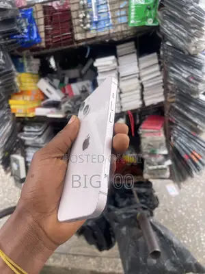 Apple iPhone 13 128 GB Pink