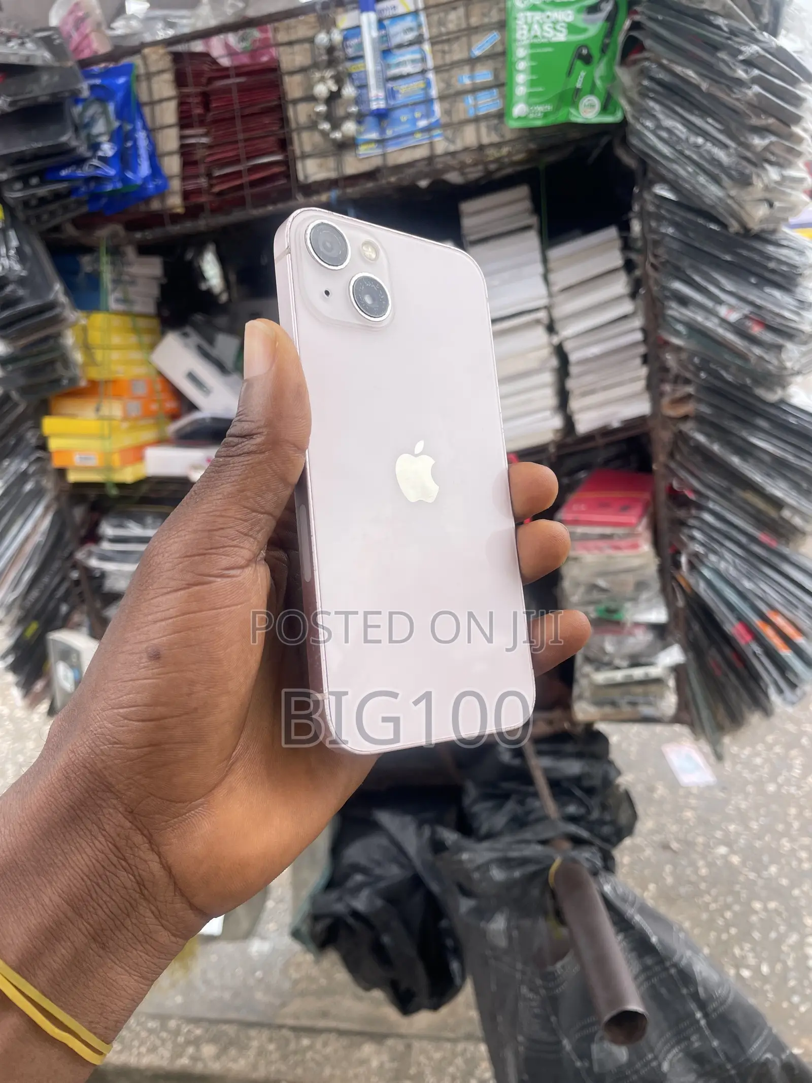 Apple iPhone 13 128 GB Pink