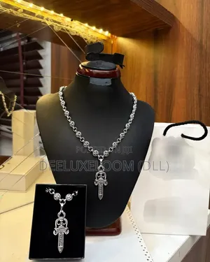 Aesthetic Necklace.