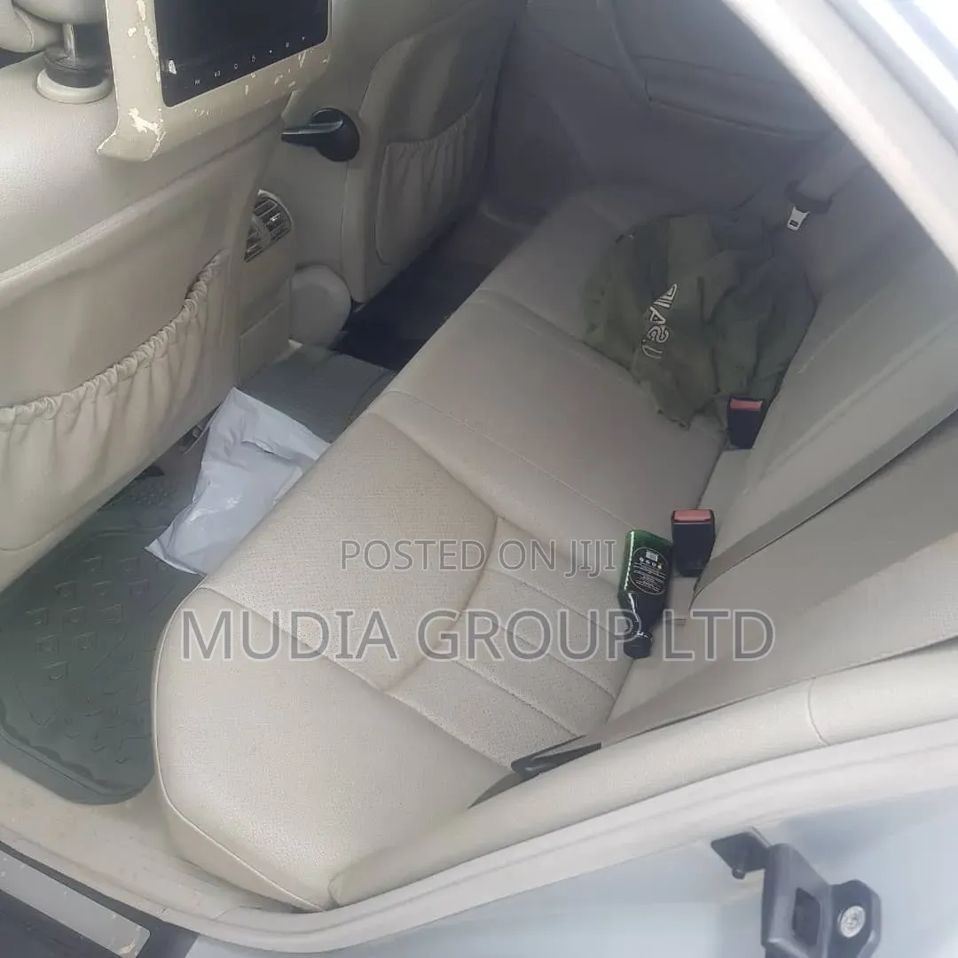 Mercedes-Benz C280 2007 Silver