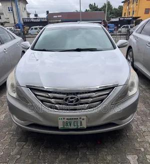 Hyundai Sonata 2012 Silver