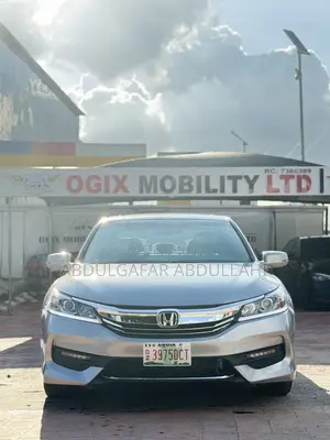 Honda Accord EX-L V6 4dr Sedan FWD (3.5L 6cyl 6A) 2017 Silver