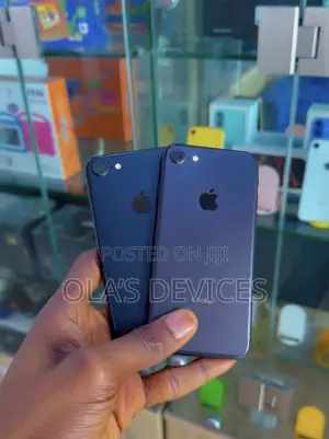 Apple iPhone 7 32 GB Black