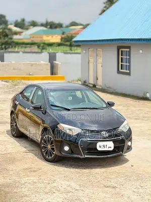 Toyota Corolla 2014 Black