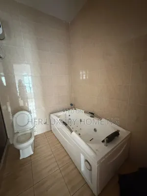 1bdrm Shared Apartment in Dkp Estate, Lekki Expressway for rent