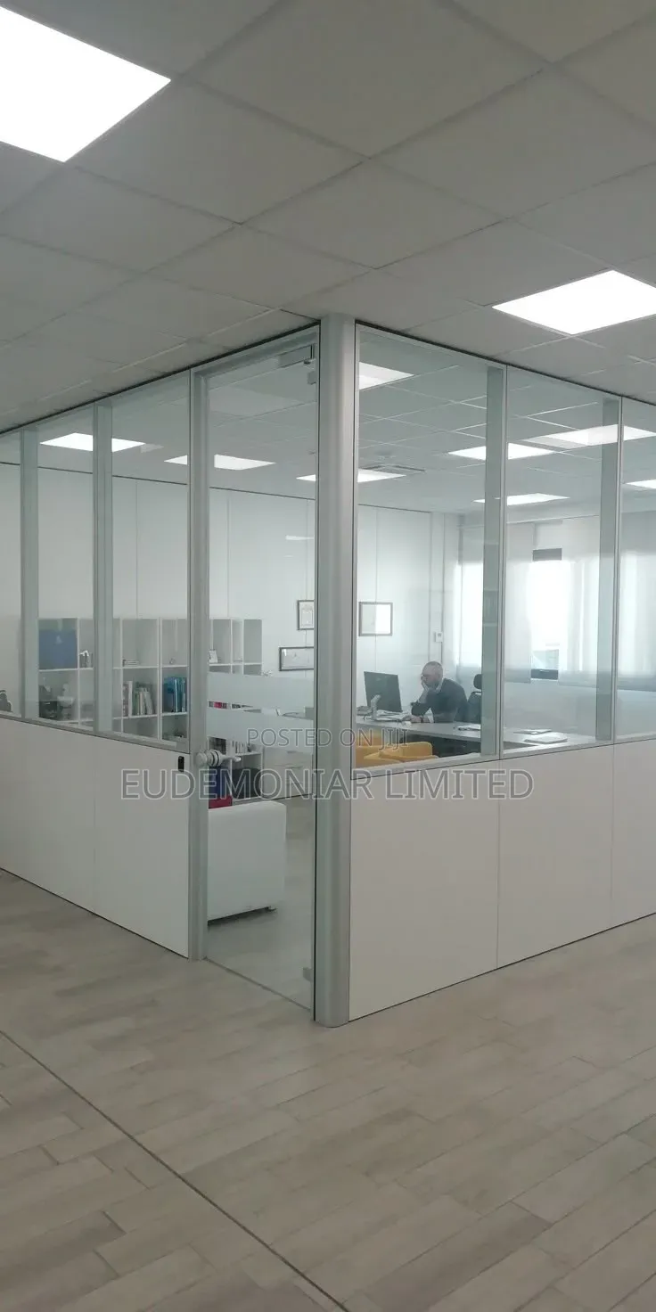 Glass Office Cubicle Partition Fitting
