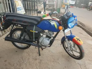 TVS HLX Plus ES 2022 Blue
