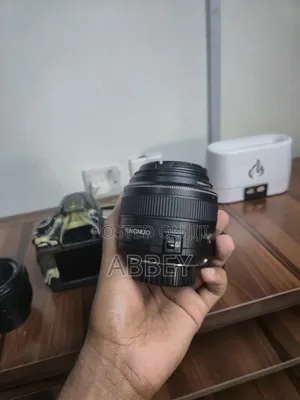 Nikon 85mm Lens (Slightly Used)