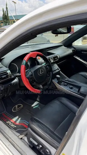 Lexus IS 2014 White
