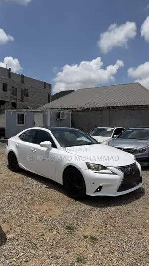 Lexus IS 2014 White
