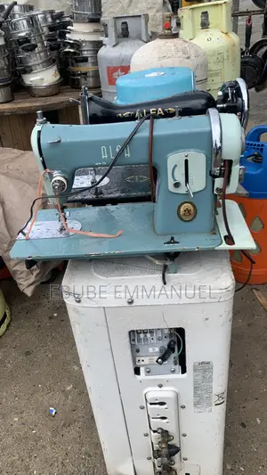 Tailoring Machine