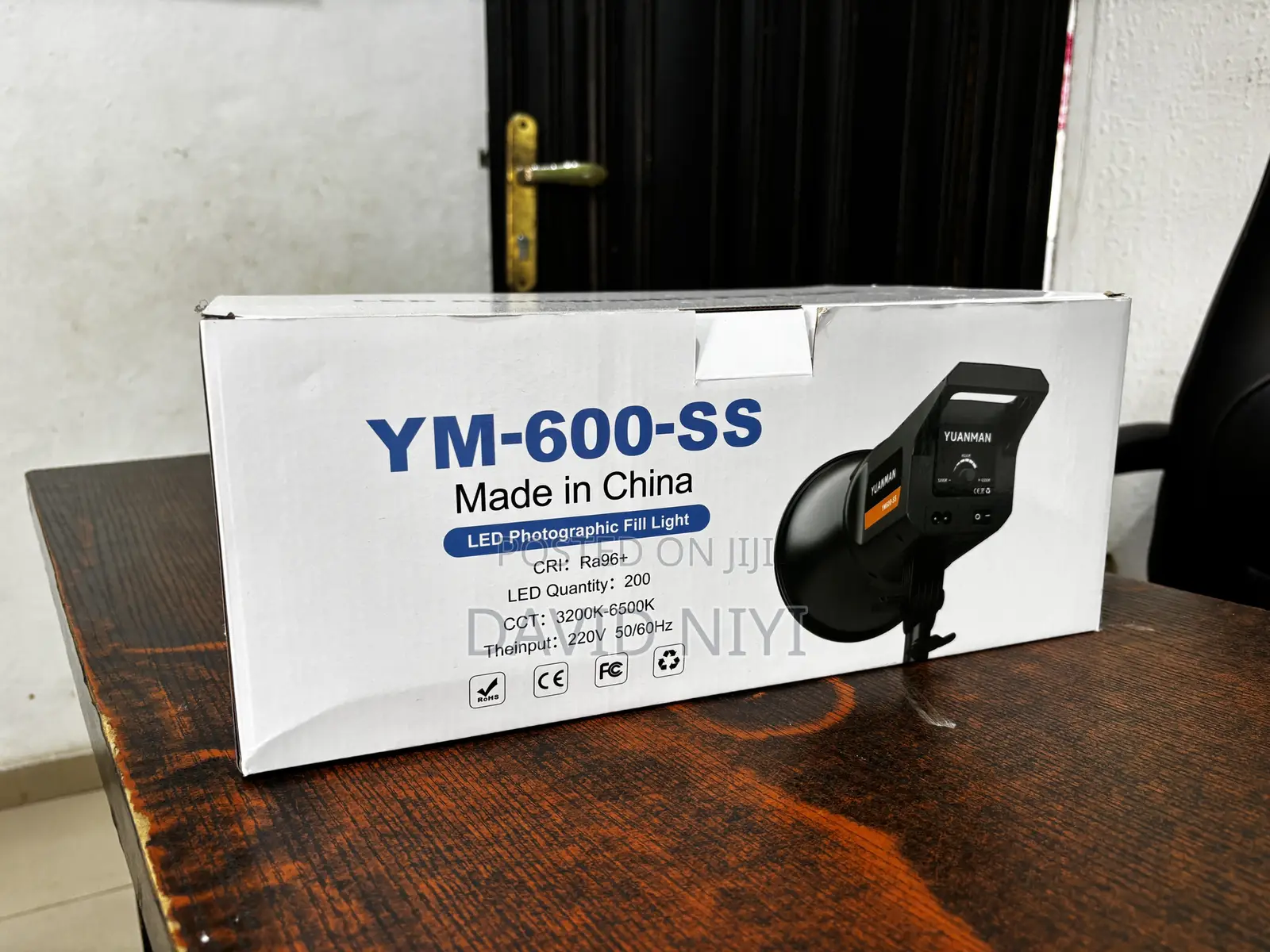 Yuanman Ym 600 Ss Continuous Light