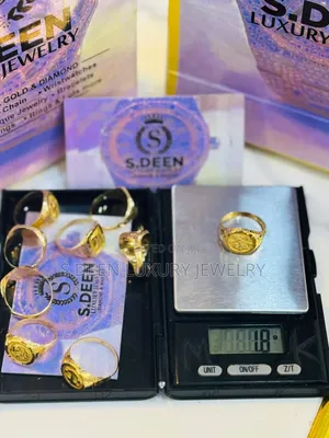 18 Karat Gold Ring