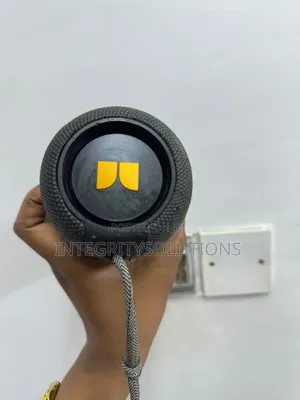Monster S320 Superstar Wireless Bluetooth Speaker