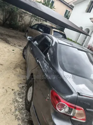 Toyota Corolla 2012 Gray