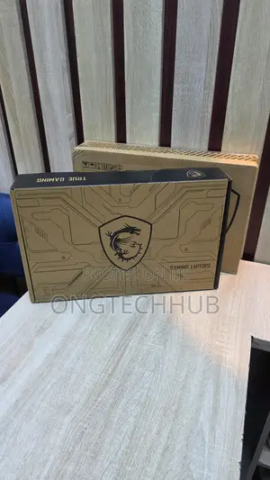 New Laptop MSI Katana 15 32GB Intel Core i7 SSD 1T