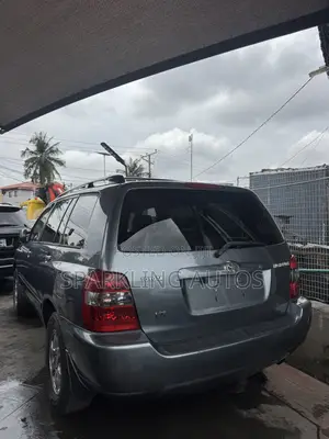 Toyota Highlander 2005 Blue