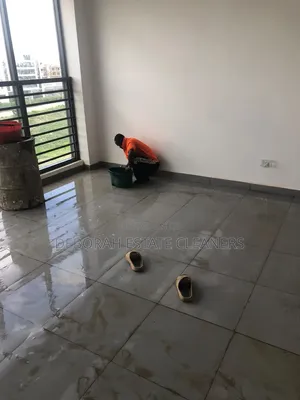 Vacuuming Cleaning Service