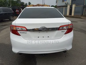 Toyota Camry 2013 White