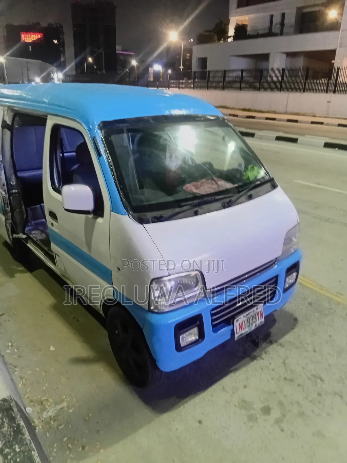 Suzuki Every Wagon 1999 White