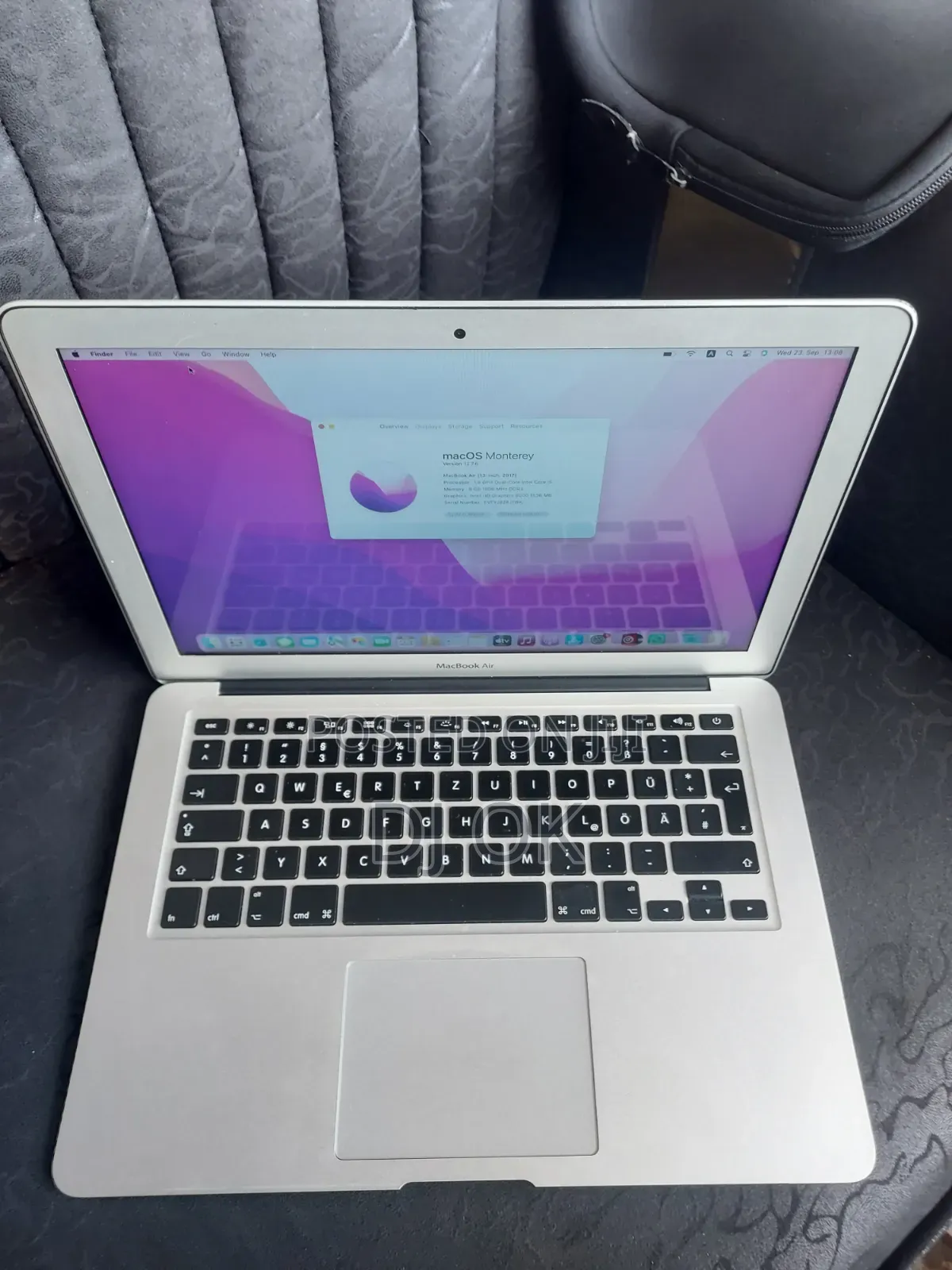 Laptop Apple MacBook Pro 2017 8GB Intel Core i5 SSD 1T