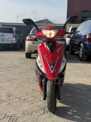 Suzuki 2019 Red