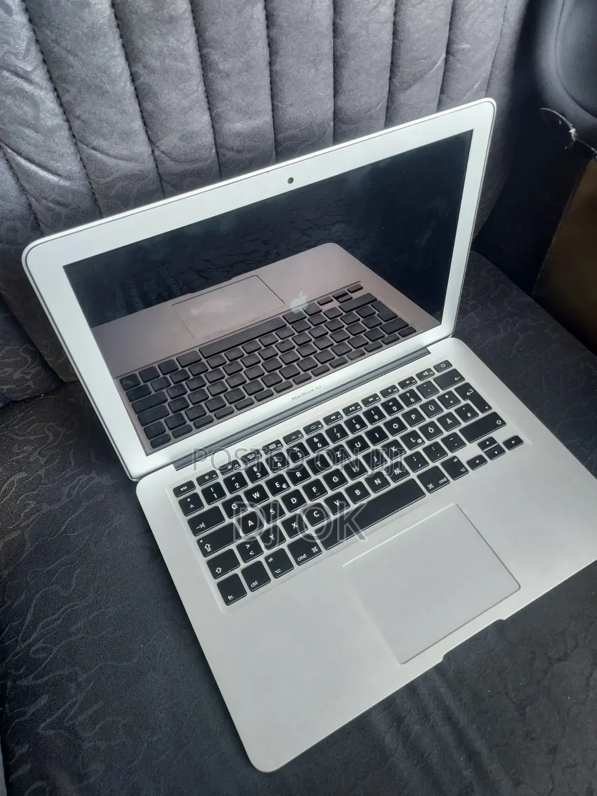 Laptop Apple MacBook Pro 2017 8GB Intel Core i5 SSD 1T