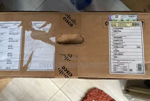 C9300 48u-A