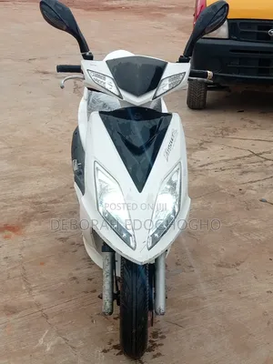 SYM Symnh 2018 White