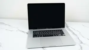 Laptop Apple MacBook Pro 2019 16GB Intel Core i7 SSD 512GB