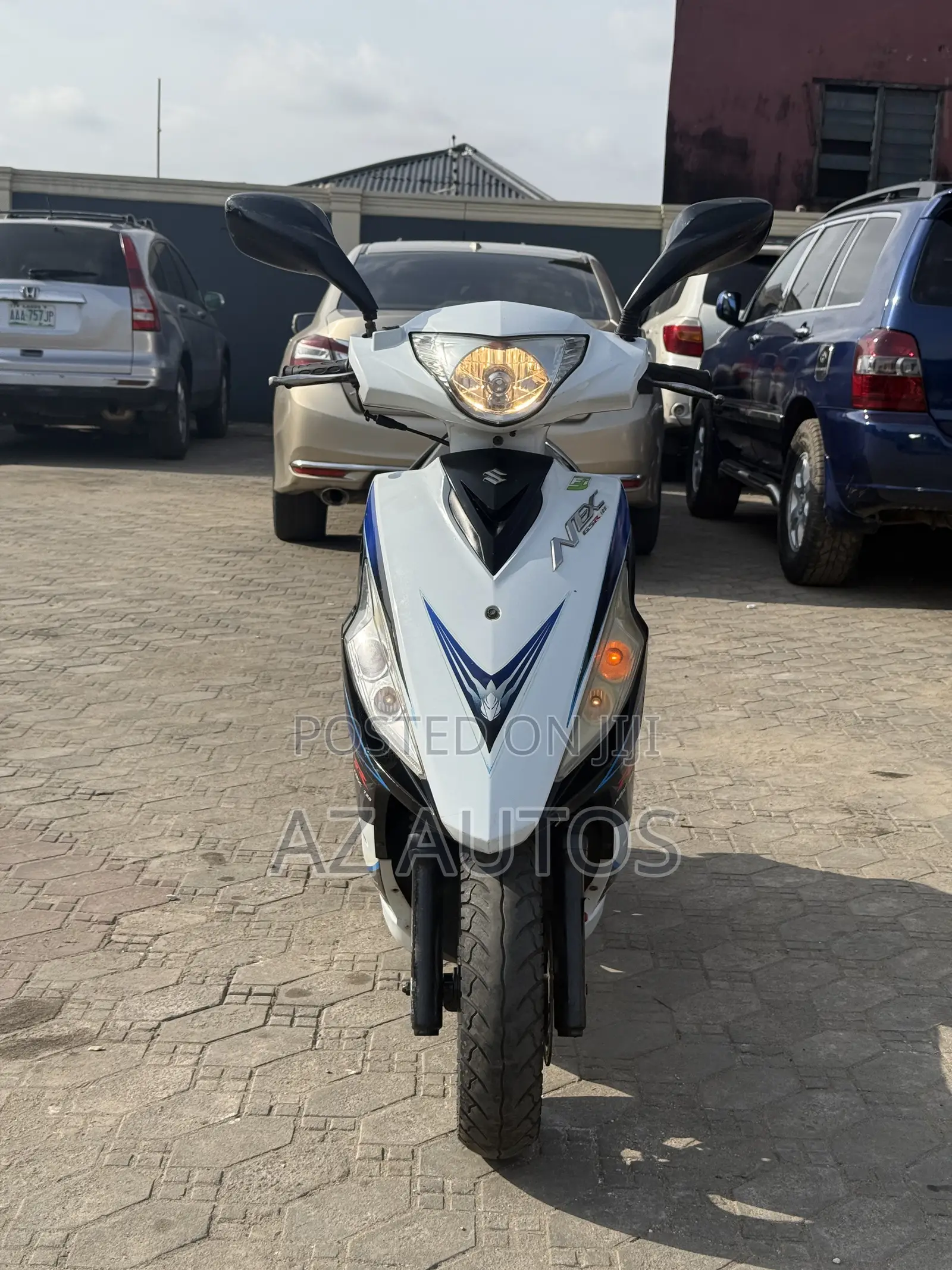 Suzuki 2019 White