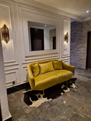 Spacious 8-Bedroom Duplex