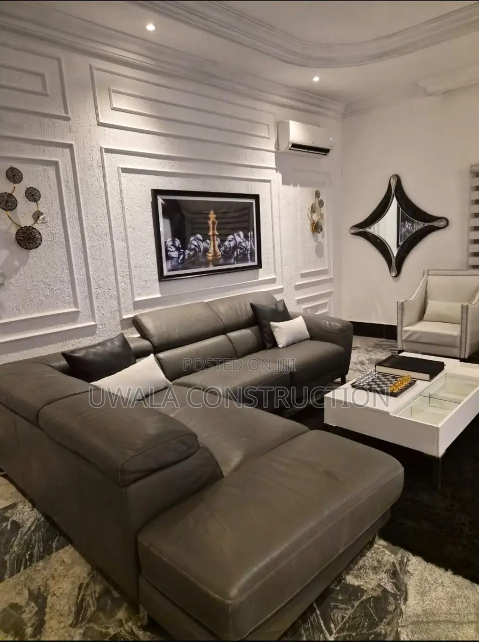 Spacious 8-Bedroom Duplex
