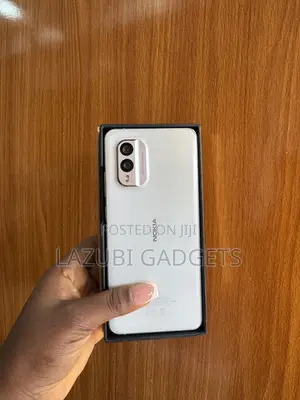 Nokia X30 256 GB White