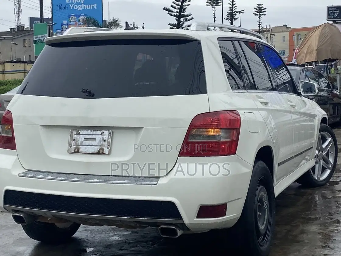 Mercedes-Benz GLK-Class 2011 White