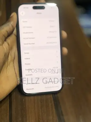 Apple iPhone 15 128 GB Gray