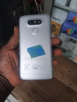 LG G5 32 GB Silver