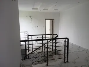 3bdrm Duplex in Beechwood Estate, Bogije for rent