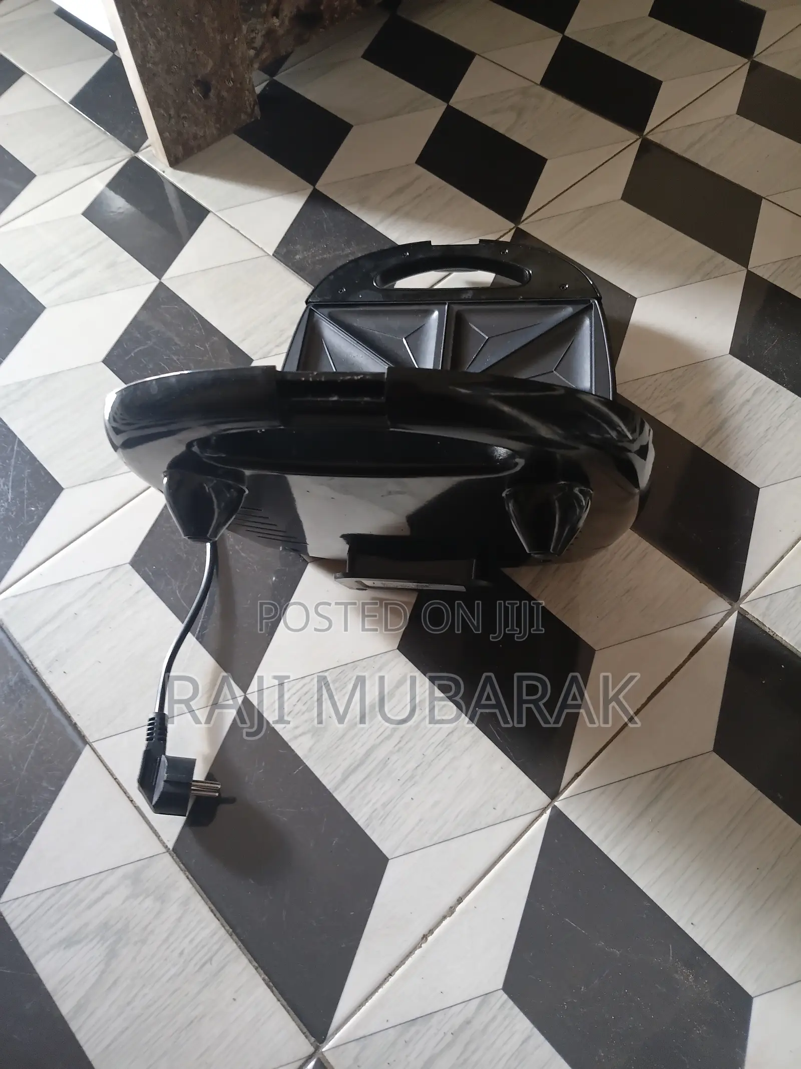 Sandwich Maker / Bread Toaster