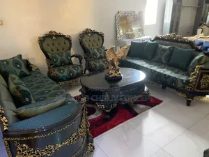 Elegant Luxury Sofa Chair - Classic and Stylish
