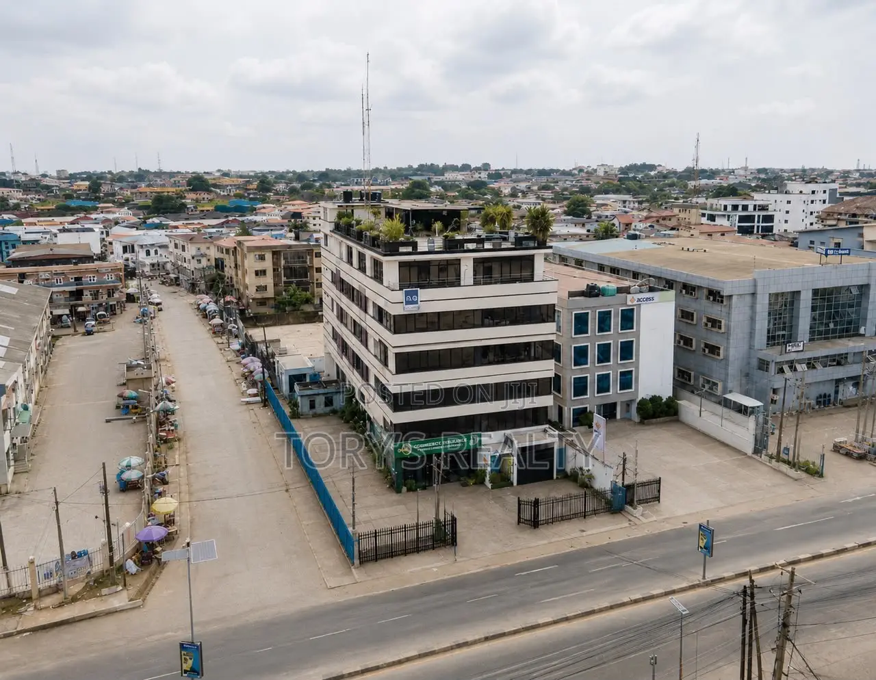 Exquisite Commercial Office Complex
