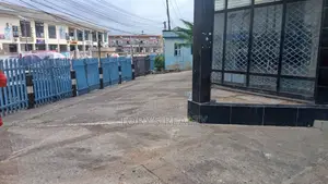Exquisite Commercial Office Complex