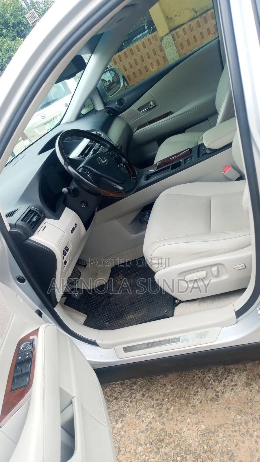 Lexus RX 2011 Silver