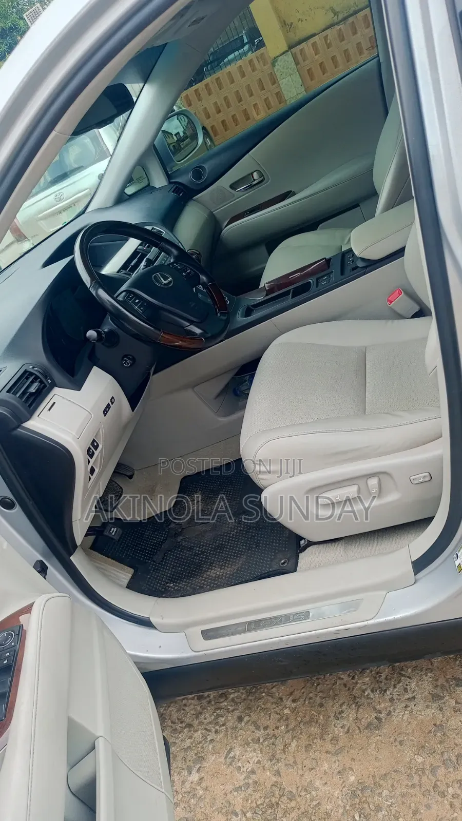 Lexus RX 2011 Silver